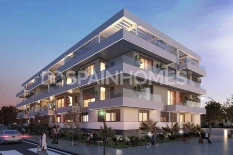 Apartamento en venta en Rincón de la Victoria, Málaga, España 3 dormitorios, 153 m2 No. 155794 - foto 3