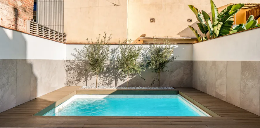 House in Barcelona, Spain 6 bedrooms, 215 sq.m. No. 166979