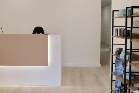 Retail store for sale in Barcelona, Spain 4 bedrooms, 120 sq.m. No. 166977 - photo 3