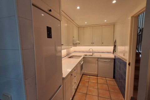 Penthouse à louer à Finestrat, Alicante, Espagne, 2 chambres, 110 m2 No. 149399 - photo 12