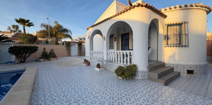 Dom w La Florida, Alicante, Hiszpania 2 sypialnie, 75 mkw. nr 149402