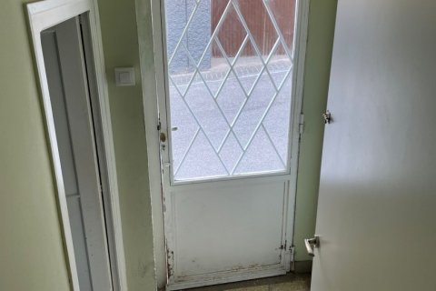 House for sale in Lleida, Spain 3 bedrooms, 119 sq.m. No. 186090 - photo 2
