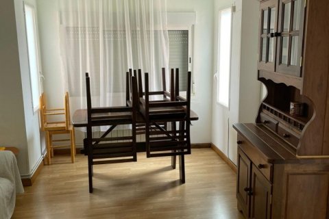 House for sale in Lleida, Spain 3 bedrooms, 119 sq.m. No. 186090 - photo 9