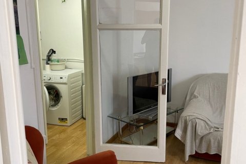 House for sale in Lleida, Spain 3 bedrooms, 119 sq.m. No. 186090 - photo 6