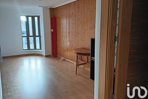 Wohnung zum Verkauf in La Baneza, Leon, Spanien 4 Schlafzimmer, 168 m2 Nr. 186091 - Foto 9