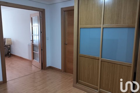 Wohnung zum Verkauf in La Baneza, Leon, Spanien 4 Schlafzimmer, 168 m2 Nr. 186091 - Foto 6