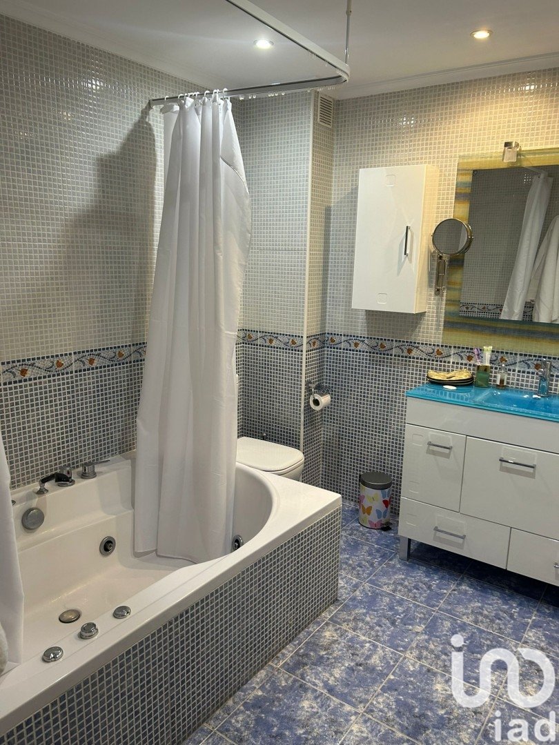 Apartment in La Baneza, Leon, Spain 4 bedrooms, 168 sq.m. No. 186091