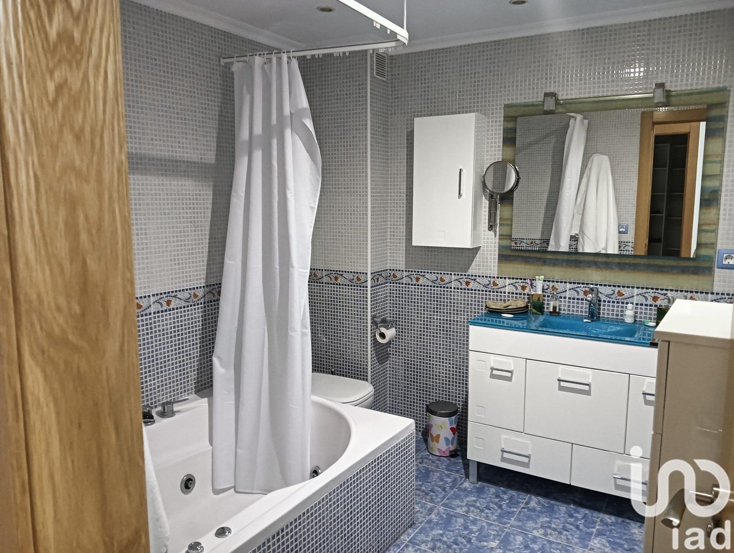 Apartment in La Baneza, Leon, Spain 4 bedrooms, 168 sq.m. No. 186091
