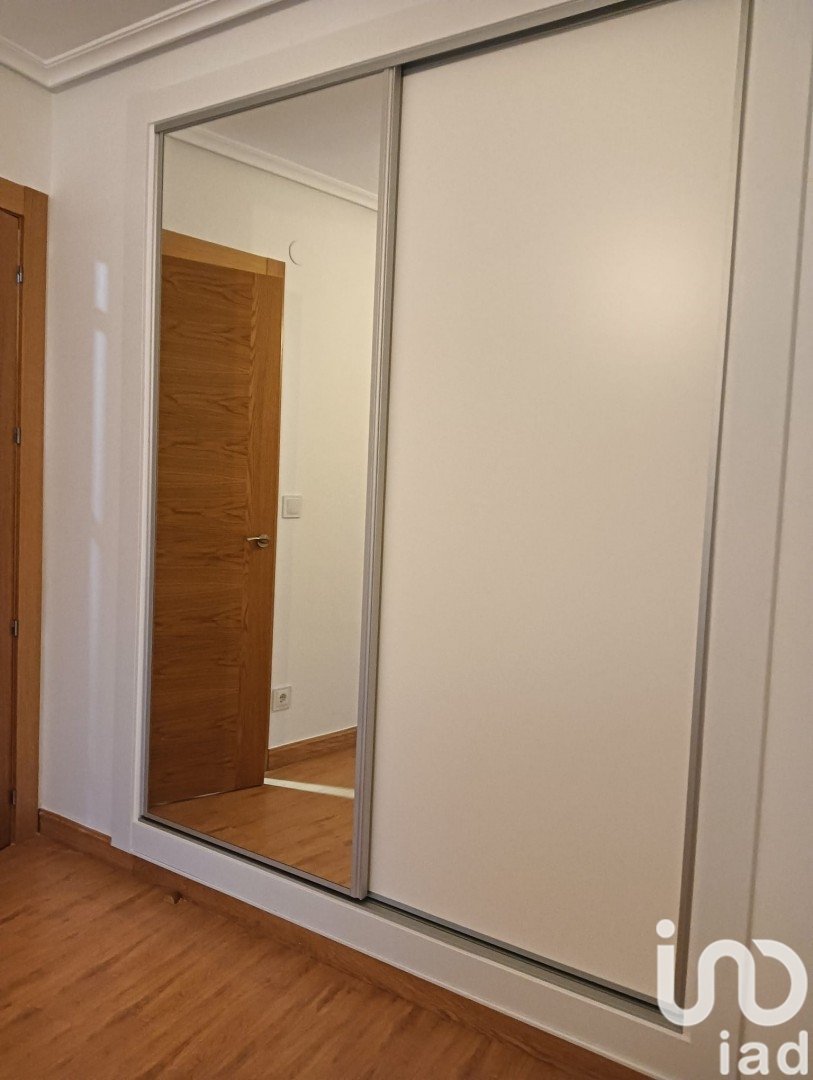 Apartment in La Baneza, Leon, Spain 4 bedrooms, 168 sq.m. No. 186091