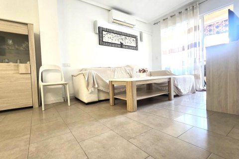 Apartamento en venta en Torrevieja, Alicante, España 3 dormitorios, 74 m2 No. 184207 - foto 18
