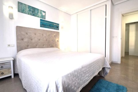 Apartamento en venta en Torrevieja, Alicante, España 3 dormitorios, 74 m2 No. 184207 - foto 5