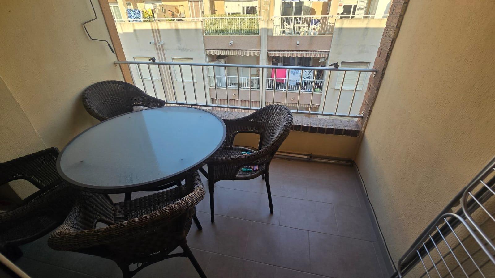Apartamento en Torrevieja, Alicante, España 3 dormitorios, 74 m2 No. 184207