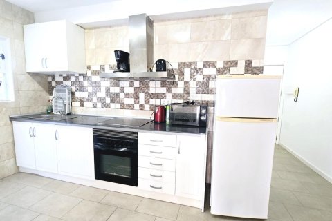 Apartamento en venta en Torrevieja, Alicante, España 3 dormitorios, 74 m2 No. 184207 - foto 9
