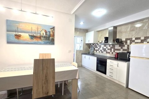 Apartamento en venta en Torrevieja, Alicante, España 3 dormitorios, 74 m2 No. 184207 - foto 8