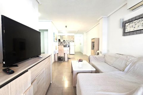 Apartment à Torrevieja, Alicante, Espagne 3 chambres, 74 m2 No. 184207