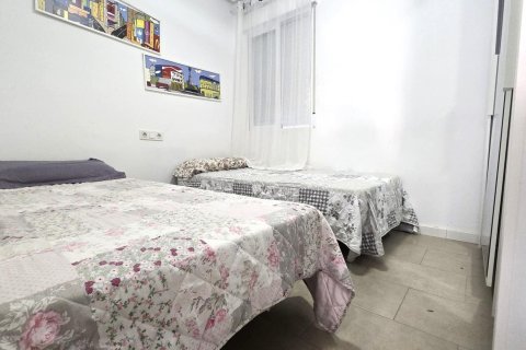 Apartamento en venta en Torrevieja, Alicante, España 3 dormitorios, 74 m2 No. 184207 - foto 15