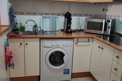 Apartment for sale in Torrevieja, Alicante, Spain 1 bedroom, 57 sq.m. No. 184208 - photo 5