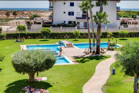 Apartment for sale in Torrevieja, Alicante, Spain 1 bedroom, 57 sq.m. No. 184208 - photo 11