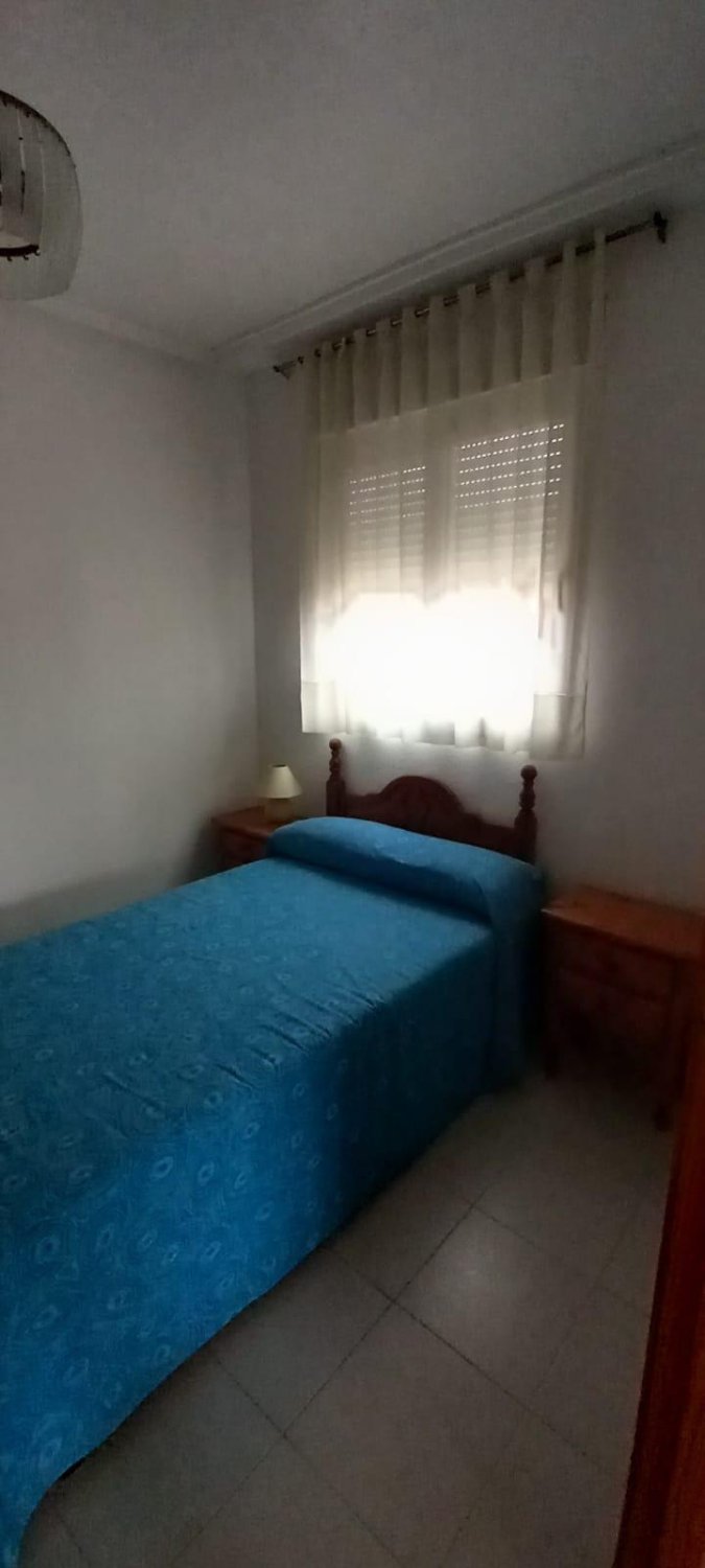 Apartment in Torrevieja, Alicante, Spain 2 bedrooms, 50 sq.m. No. 184206