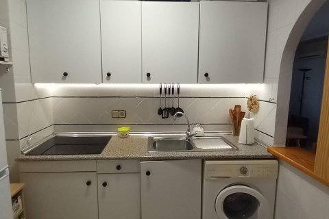 Appartamento in vendita a Torrevieja, Alicante, Spagna 2 camere da letto, 50 mq. N° 184206 - foto 9