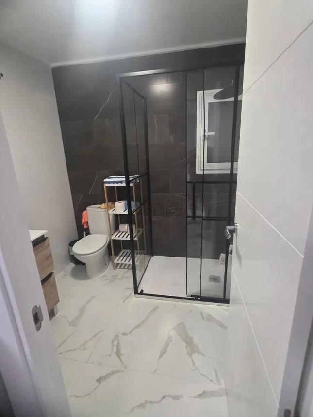 Apartamento en Almoradí, Alicante, España 3 dormitorios, 360 m2 No. 184209