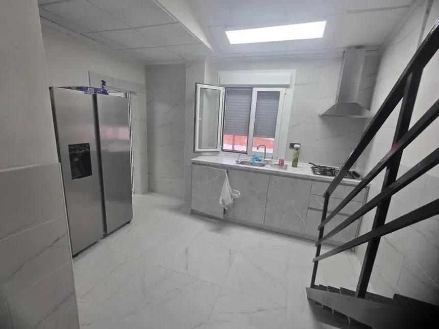 Apartamento en Almoradí, Alicante, España 3 dormitorios, 360 m2 No. 184209