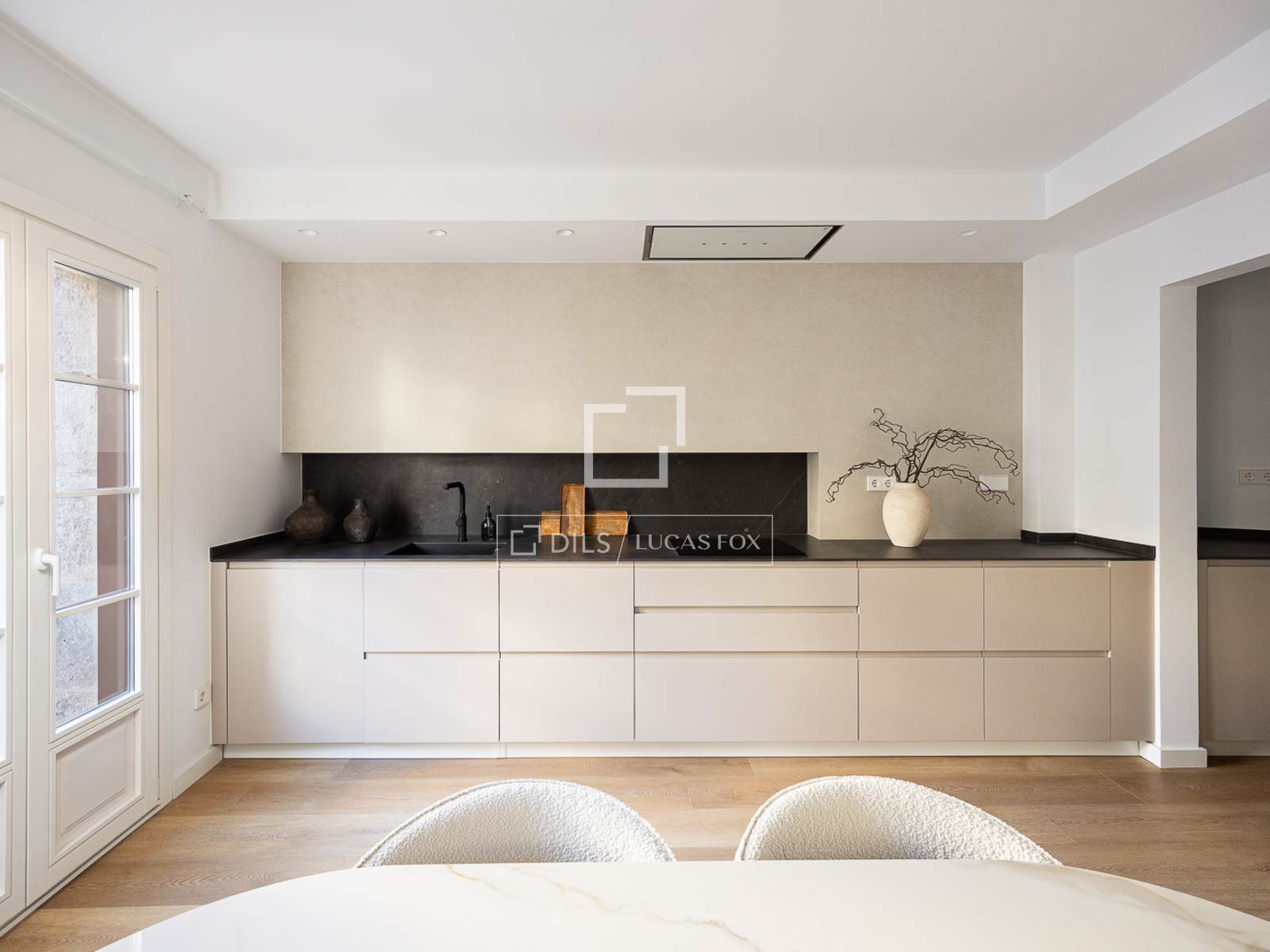 Apartment in Barcelona, Spain 3 bedrooms, 108 sq.m. No. 150725