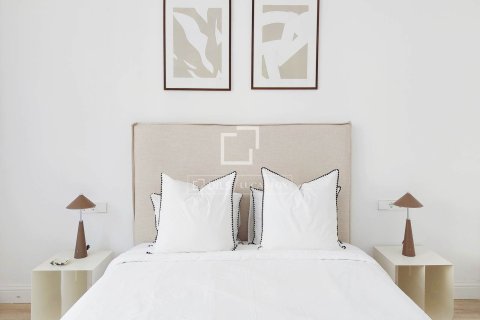 Apartamento en venta en Barcelona, España 3 dormitorios, 126 m2 No. 150721 - foto 9