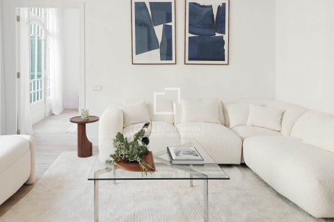 Apartamento en venta en Barcelona, España 3 dormitorios, 126 m2 No. 150721 - foto 16