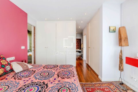 Villa for sale in Sitges, Barcelona, Spain 7 bedrooms, 278 sq.m. No. 150724 - photo 5