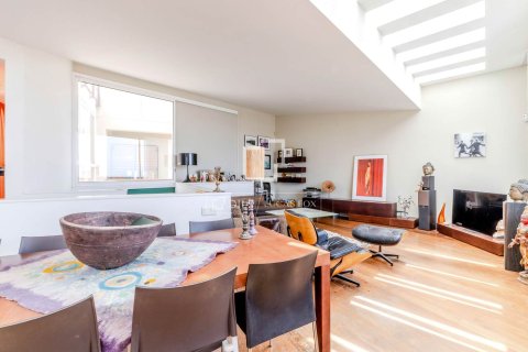 Villa for sale in Sitges, Barcelona, Spain 7 bedrooms, 278 sq.m. No. 150724 - photo 4