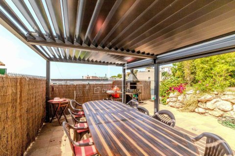 Villa for sale in Sitges, Barcelona, Spain 7 bedrooms, 278 sq.m. No. 150724 - photo 23