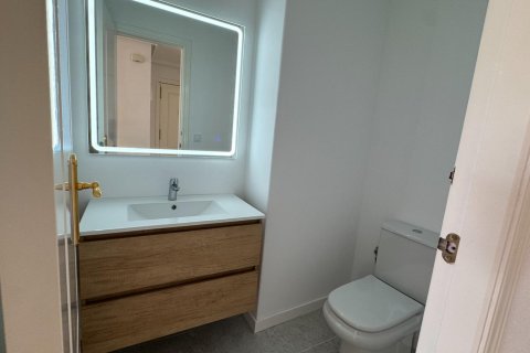 Appartamento in vendita a Alicante, Spagna 2 camere da letto, 83 mq. N° 165999 - foto 25