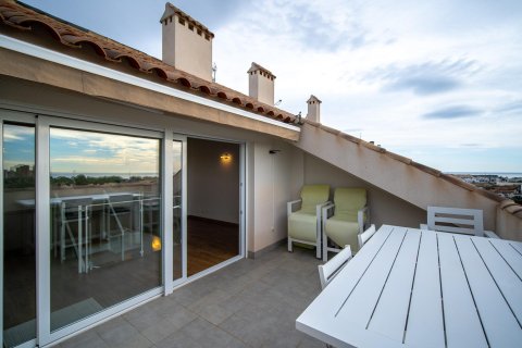 Kattohuoneisto myytävänä Dehesa De Campoamor, Alicante, Espanja, 2 makuuhuonetta, 89 m2 No. 166002 - kuva 11