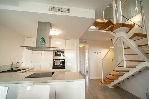 Kattohuoneisto myytävänä Dehesa De Campoamor, Alicante, Espanja, 2 makuuhuonetta, 89 m2 No. 166002 - kuva 3