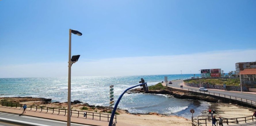 Wohnung in Torrevieja, Alicante, Spanien 2 Schlafzimmer, 101 m2 Nr. 166005