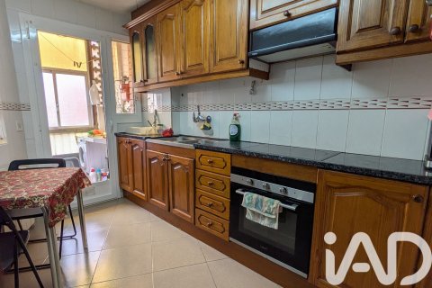 Apartamento en venta en Sallent, Barcelona, España 3 dormitorios, 95 m2 No. 185413 - foto 4