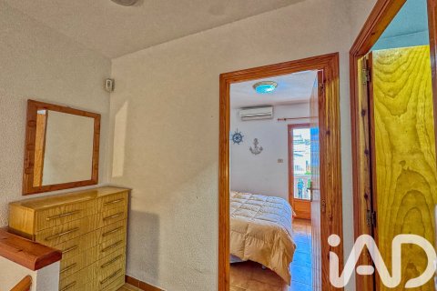 Продажа таухауса в Санта-Пола, Аликанте, Испания 2 спальни, 60м2 №185409 - фото 9