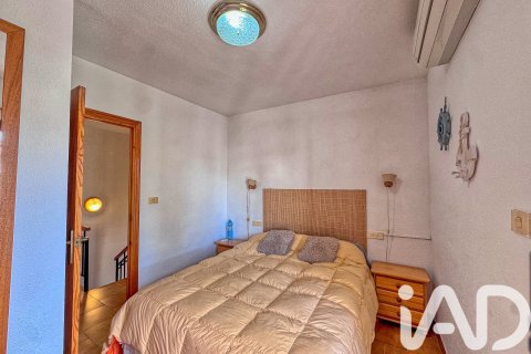 Продажа таухауса в Санта-Пола, Аликанте, Испания 2 спальни, 60м2 №185409 - фото 5