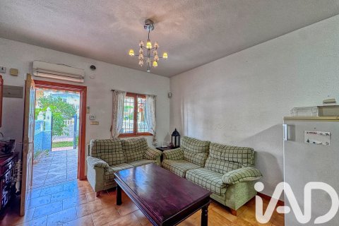 Продажа таухауса в Санта-Пола, Аликанте, Испания 2 спальни, 60м2 №185409 - фото 24