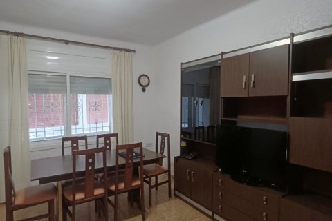 Apartment in L'Ametlla de Mar, Tarragona, Spain 4 bedrooms, 86 sq.m. No. 185410
