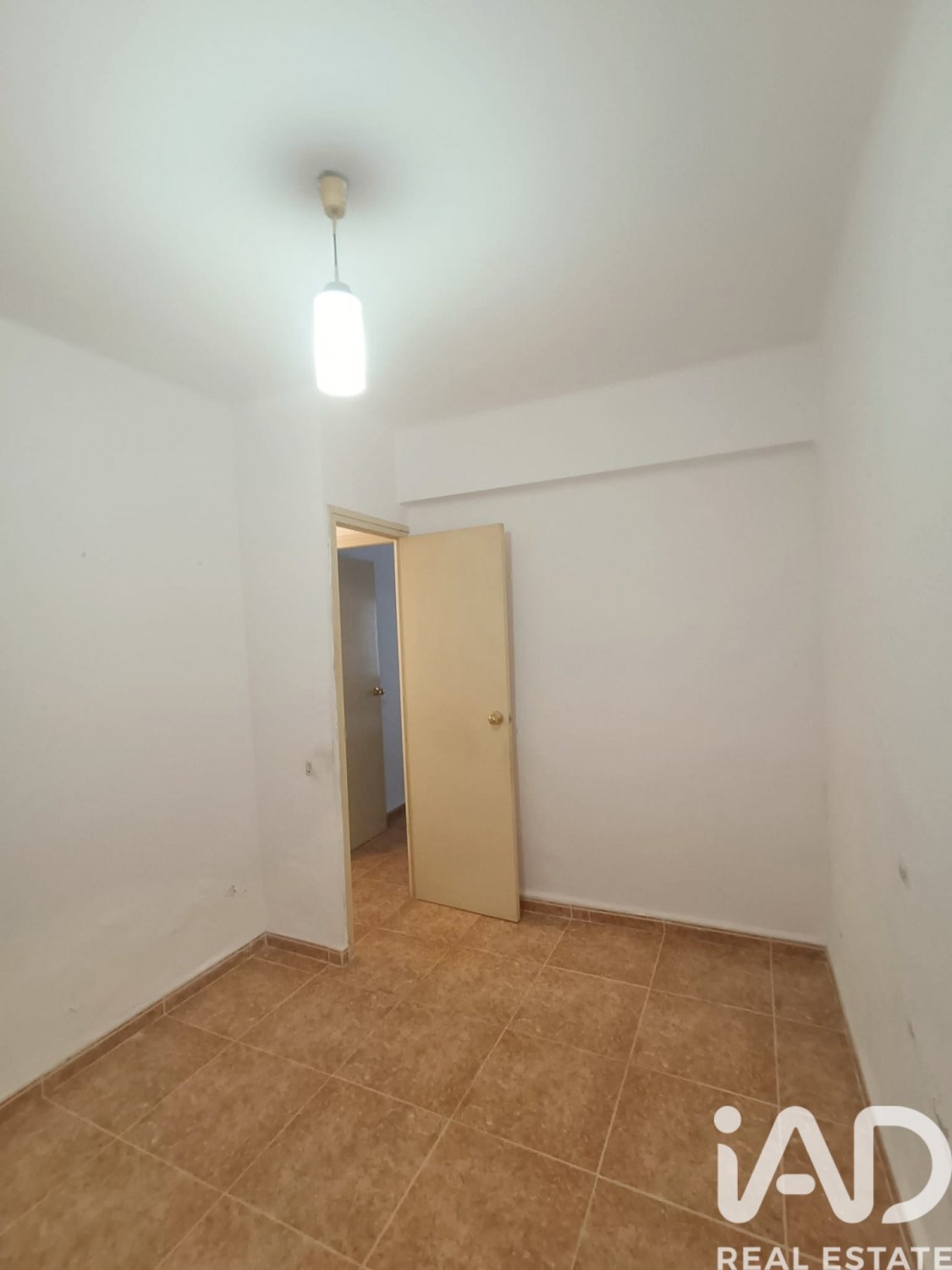 Apartamento en L'Ametlla de Mar, Tarragona, España 4 dormitorios, 86 m2 No. 185410