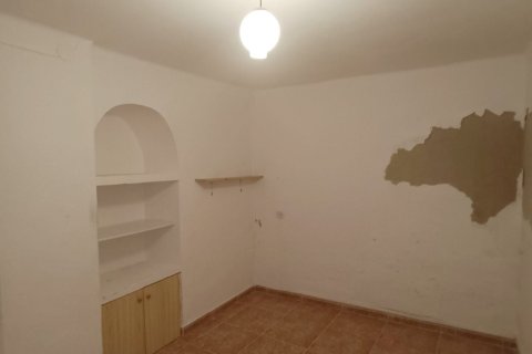 Wohnung zum Verkauf in L'Ametlla de Mar, Tarragona, Spanien 4 Schlafzimmer, 86 m2 Nr. 185410 - Foto 17