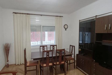 Wohnung zum Verkauf in L'Ametlla de Mar, Tarragona, Spanien 4 Schlafzimmer, 86 m2 Nr. 185410 - Foto 2