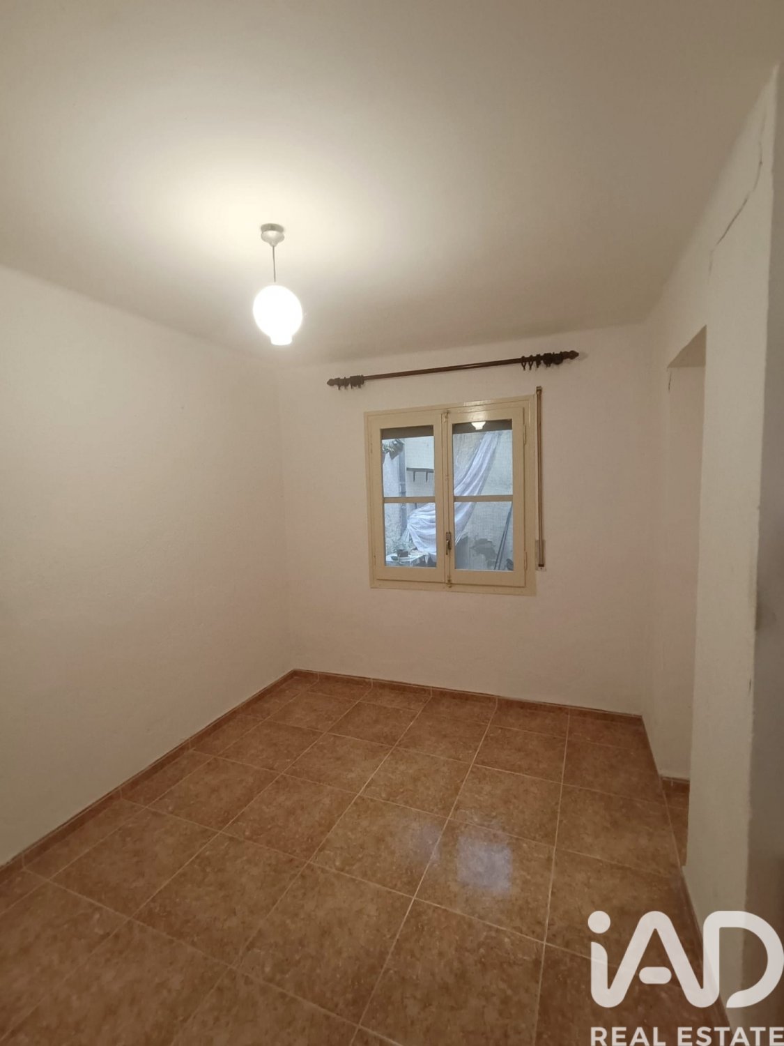 Apartamento en L'Ametlla de Mar, Tarragona, España 4 dormitorios, 86 m2 No. 185410