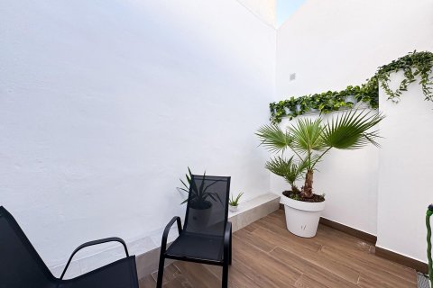 Hotel zum Verkauf in Torrevieja, Alicante, Spanien 12 Schlafzimmer, 350 m2 Nr. 190575 - Foto 20