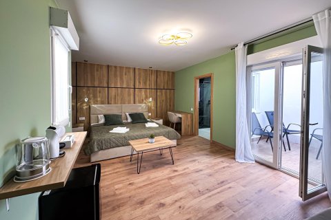 Hotel zum Verkauf in Torrevieja, Alicante, Spanien 12 Schlafzimmer, 350 m2 Nr. 190575 - Foto 22
