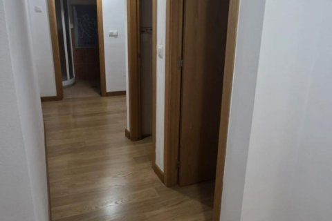 Huoneisto myytävänä Torrevieja, Alicante, Espanja, 3 makuuhuonetta, 67 m2 No. 190572 - kuva 13