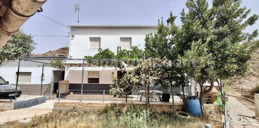 House in Seron, Almeria, Spain 4 bedrooms, 160 sq.m. No. 190571