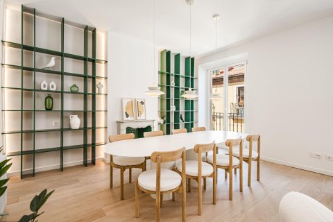 Dzīvoklis pārdošanā Madrid, Spānijā 4 istabas, 176 m2 Nr. 178093 - attēls 6